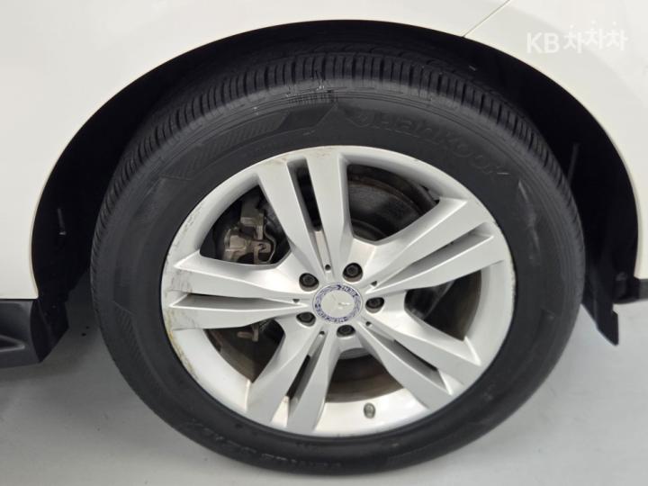 Mercedes-Benz M-Class New ML250 BlueTEC 4MATIC W166 6