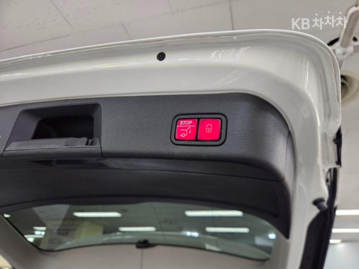 Mercedes-Benz M-Class New ML250 BlueTEC 4MATIC W166 9