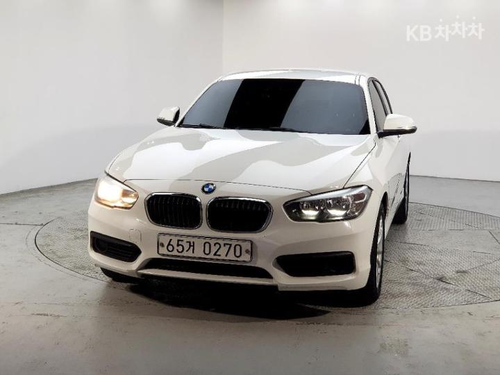 BMW 1 Series New 118d Sport Base Type 3