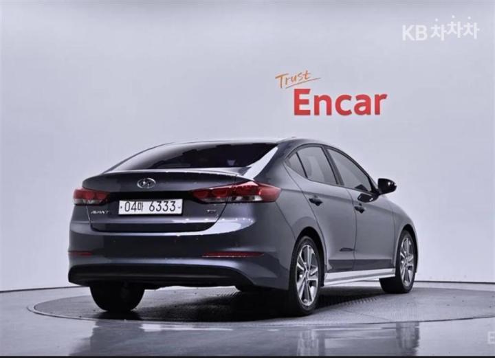 Hyundai Avante AD 1.6 GDi Value Plus 3