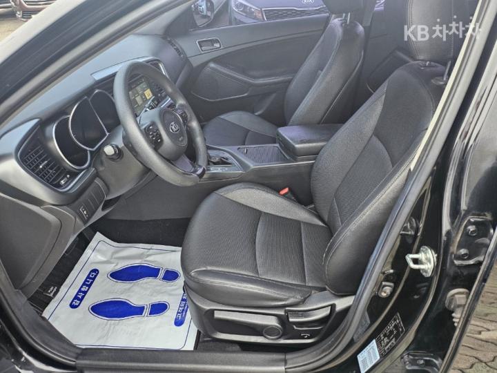 Kia K5 LPI Luxury Economy Type 9