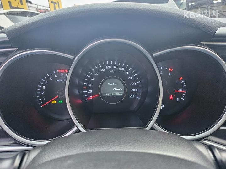 Kia K5 LPI Luxury Economy Type 6