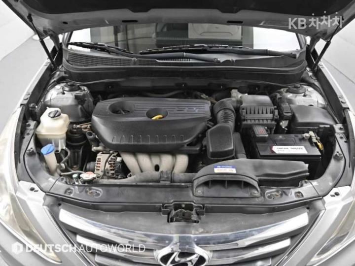 Hyundai Sonata The LPI Modern 7