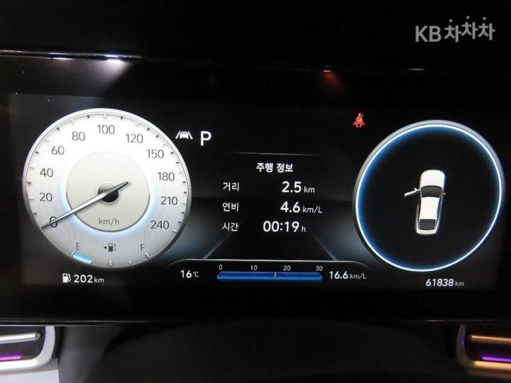 Hyundai Avante CN7 1.6 Gasoline Inspiration 10