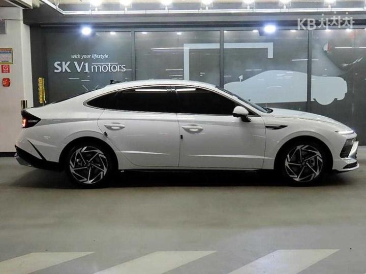 Hyundai Sonata The Edge DN8 1.6 Turbo Inspiration 4