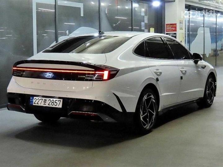 Hyundai Sonata The Edge DN8 1.6 Turbo Inspiration 5