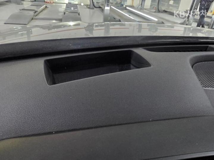 Kia K8 2.5 Gasoline Noblesse 6