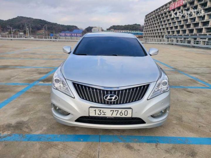 Hyundai Grandeur HG HG300 Exclusive 3