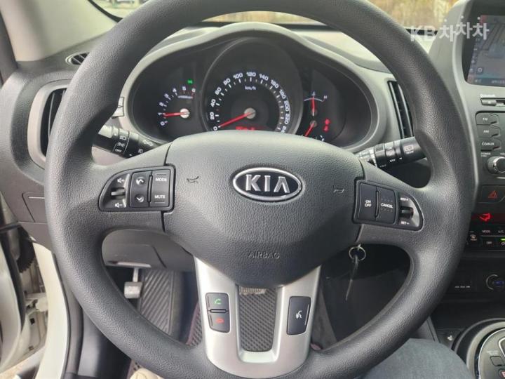 Kia Sportage R 2WD Diesel TLX Premium Type 8