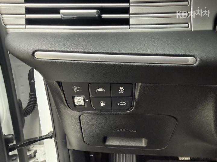 Hyundai Grandeur LPi 3.0 Premium 10