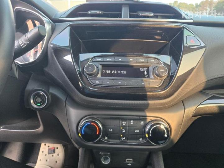 Chevrolet Trailblazer 1.2 Gasoline 2WD LT 8