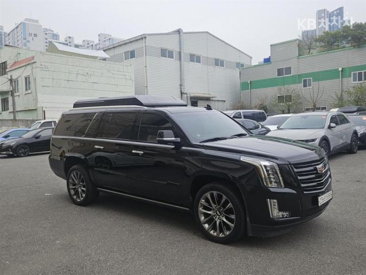 Cadillac Escalade 6.2 V8 ESV 3