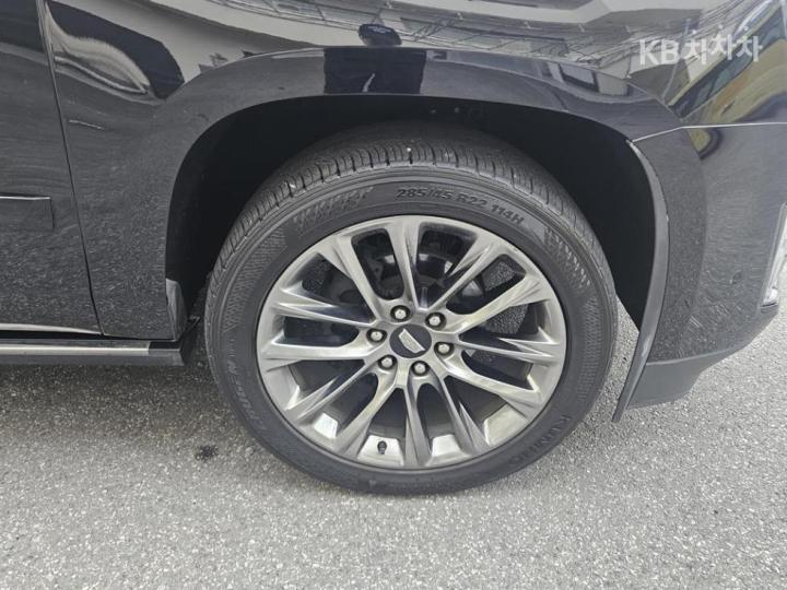 Cadillac Escalade 6.2 V8 ESV 9