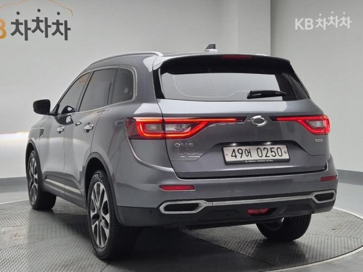 Renault QM6 2.0 4WD RE Signature 3