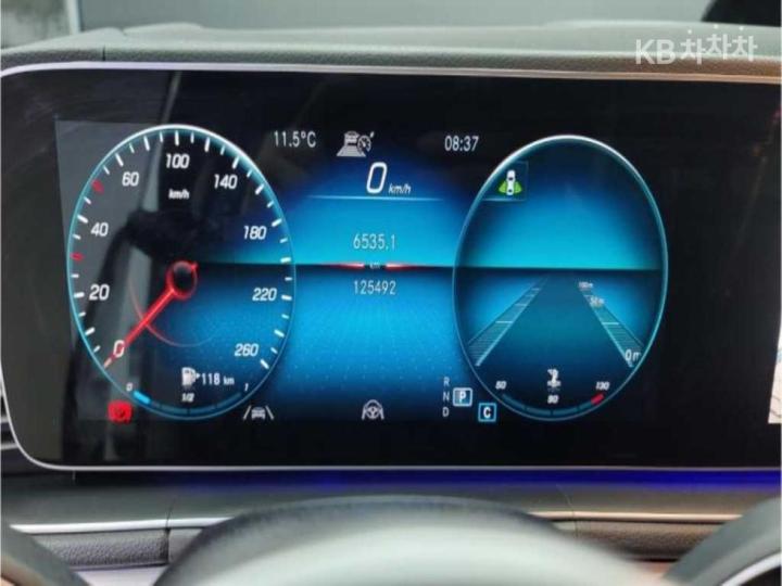 Mercedes-Benz GLE-Class V167 300d 4Matic 6