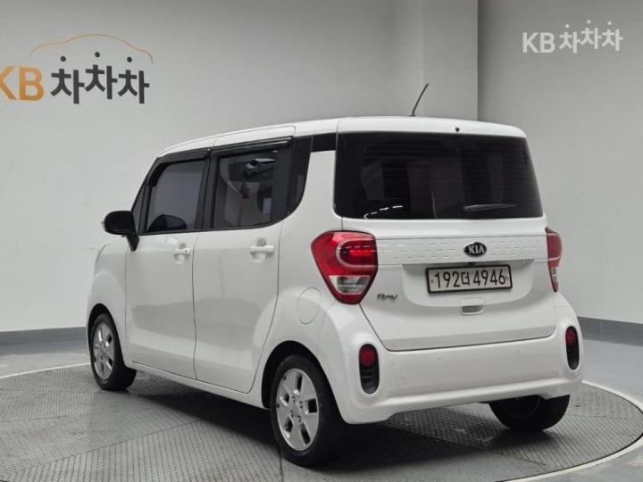 Kia Ray 1.0 Gasoline Trendy 3