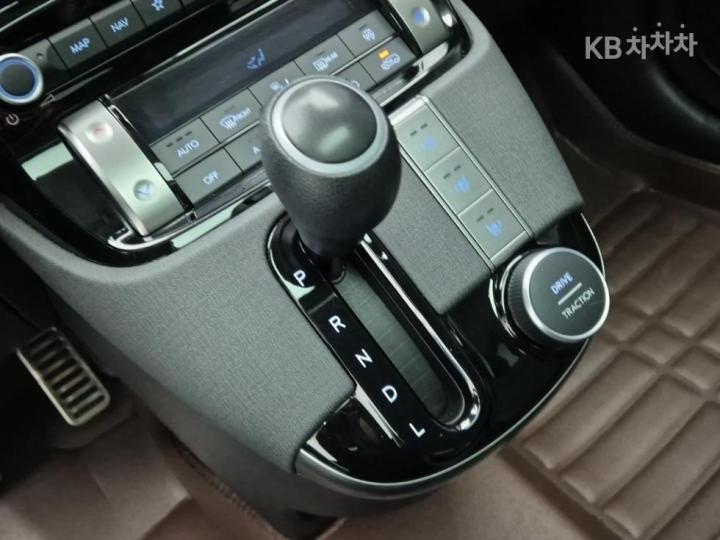 Hyundai Casper 1.0 Turbo Gasoline Inspiration 9