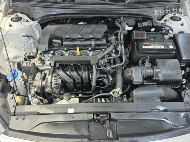 Kia K3 BD 1.6 Gasoline Trendy 6