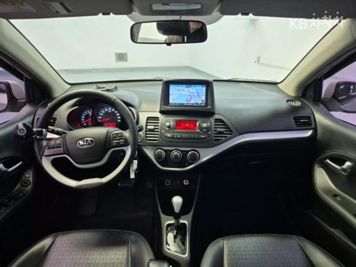 Kia Morning Deluxe 8