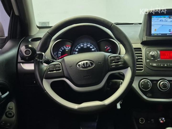 Kia Morning Deluxe 10