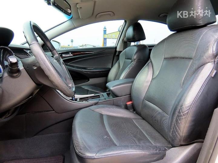 Hyundai Sonata YF Y20 Premier Base Type 6