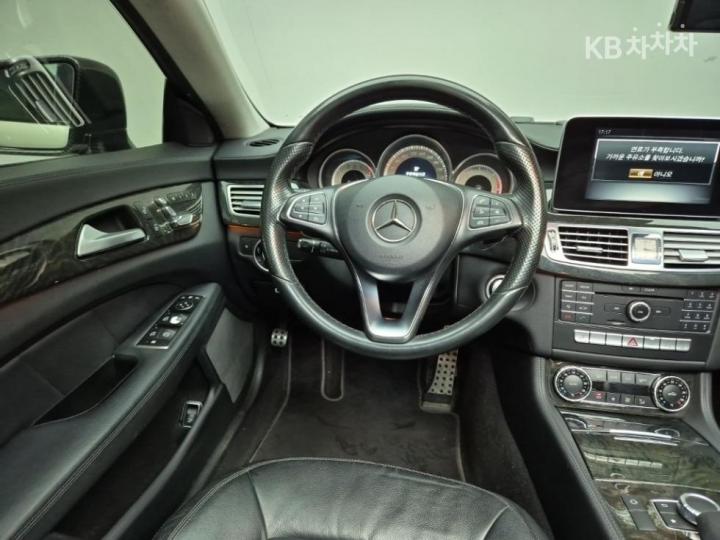 Mercedes-Benz CLS-Class W218 CLS250 CDI BlueTEC 4 Matic W218 10
