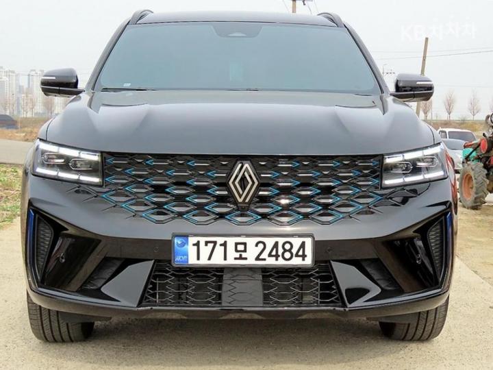Renault Koleos E-Tech Hybrid Esprit Alpine 2