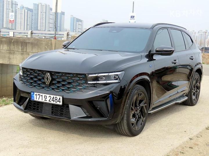 Renault Koleos E-Tech Hybrid Esprit Alpine 3