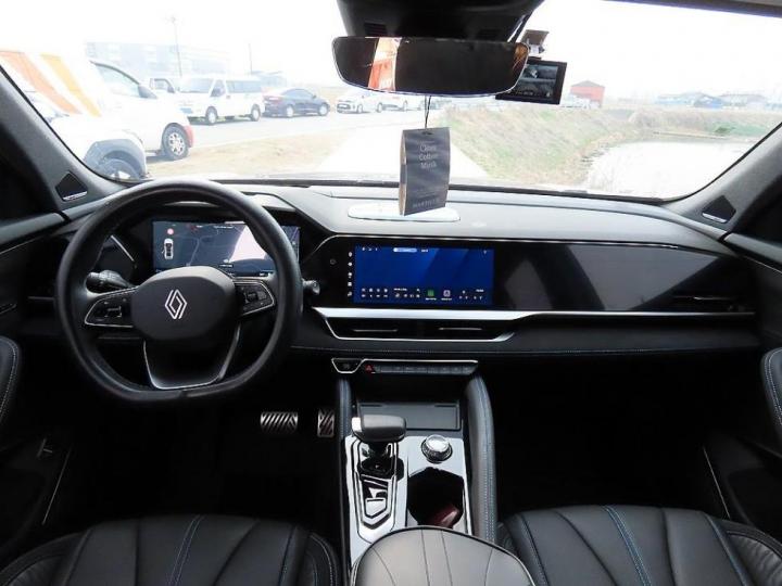 Renault Koleos E-Tech Hybrid Esprit Alpine 10