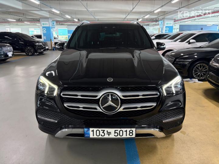 Mercedes-Benz GLE-Class V167 300d 4Matic 3