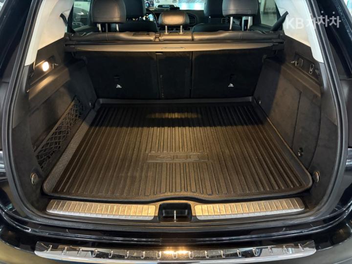 Mercedes-Benz GLE-Class V167 300d 4Matic 9