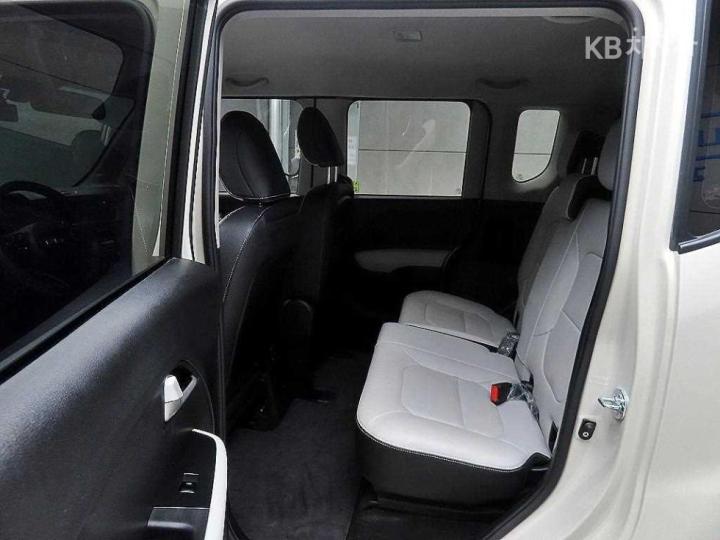 Kia Ray 1.0 Gasoline Signature 7