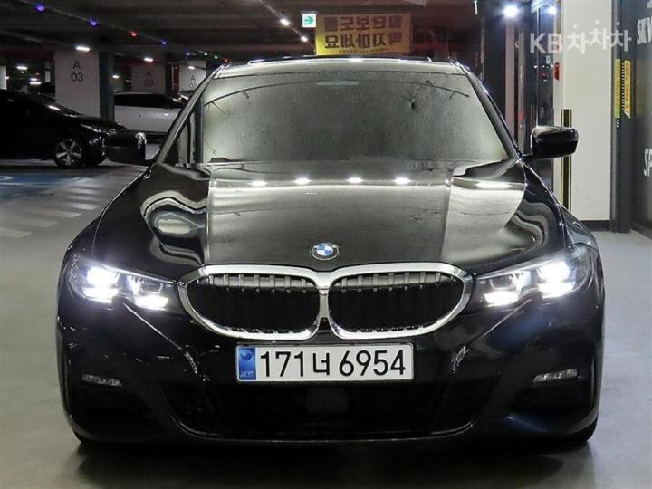 BMW 3 Series G20 320i M Sport 3