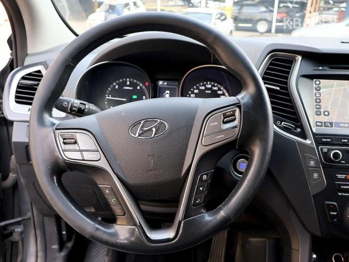 Hyundai Santa Fe The Prime Diesel R2.0 2WD Premium 9