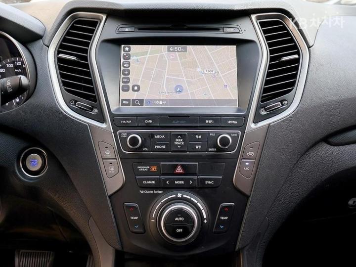 Hyundai Santa Fe The Prime Diesel R2.0 2WD Premium 10