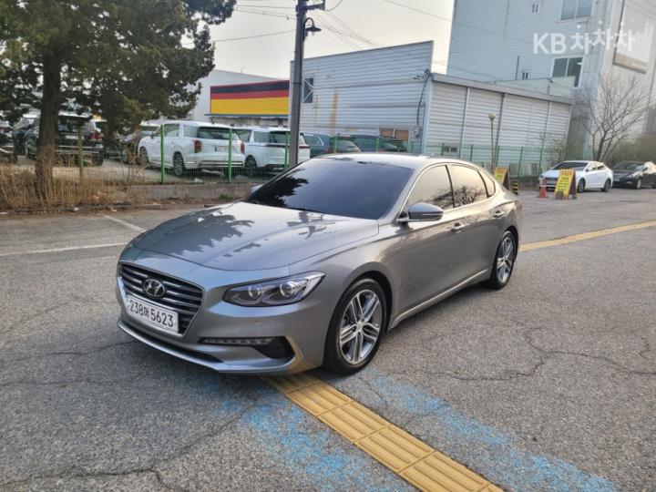 Hyundai Grandeur IG 2.4 Premium Special 3