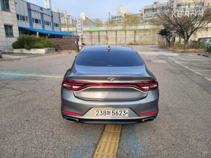 Hyundai Grandeur IG 2.4 Premium Special 4