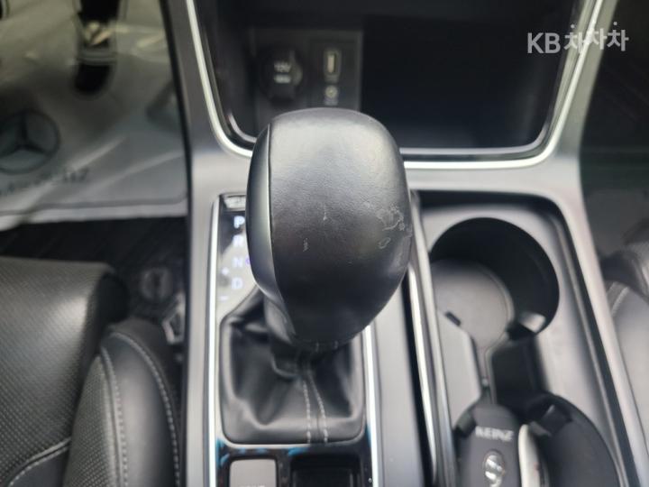 Hyundai Grandeur IG 2.4 Premium Special 8