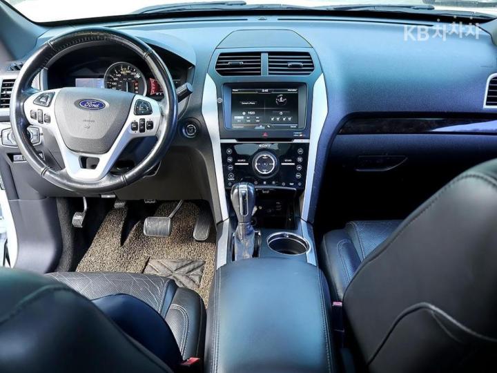 Ford Explorer New 3.5 Ti-VCT V6 4WD Limited 6