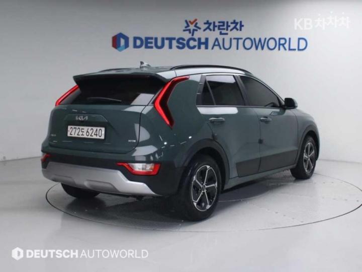 Kia Niro The 1.6 HEV Prestige 3