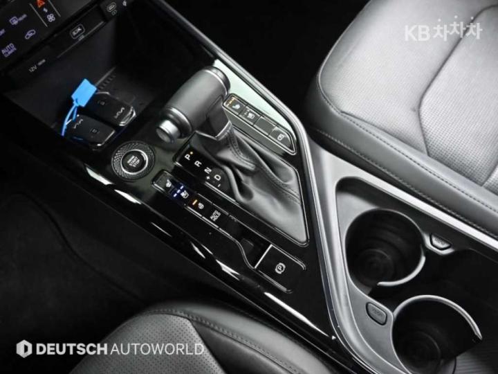 Kia Niro The 1.6 HEV Prestige 10