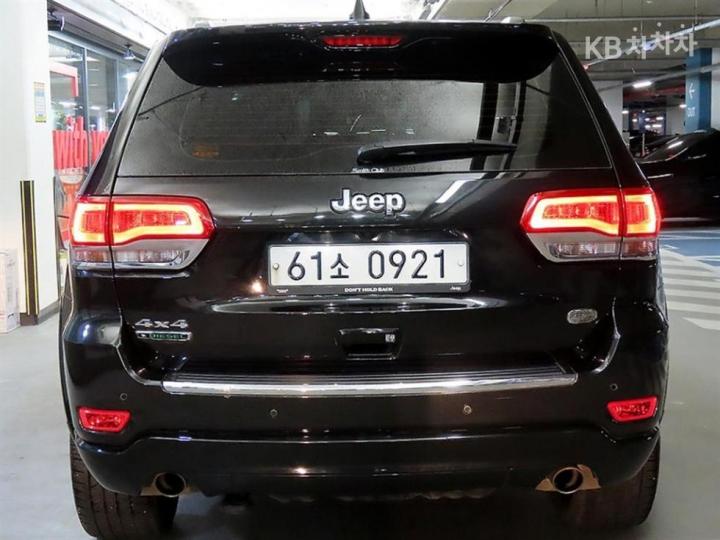 Jeep Cherokee Grand New 3.0 CRD Overland 6