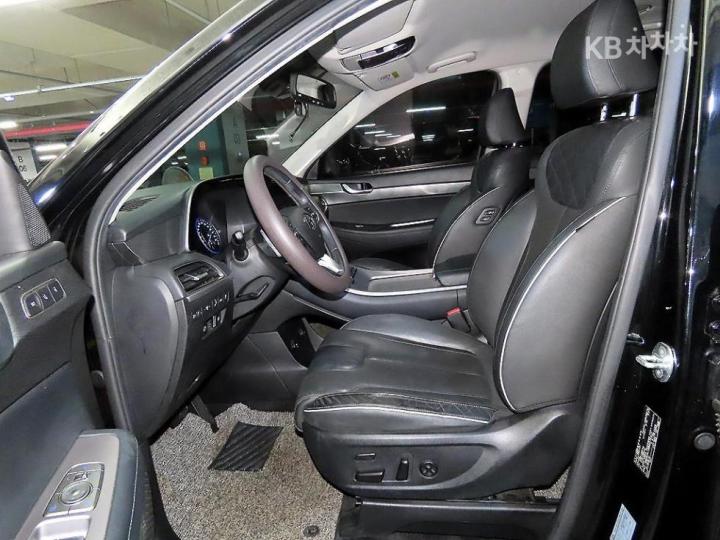 Hyundai Palisade 2.2 Diesel Prestige 7