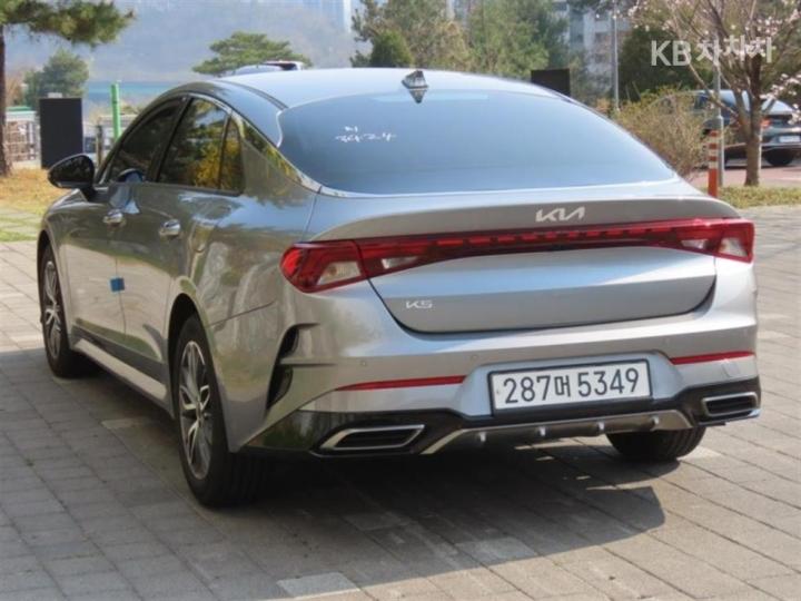 Kia K5 2.0 Gasoline Trendy 5