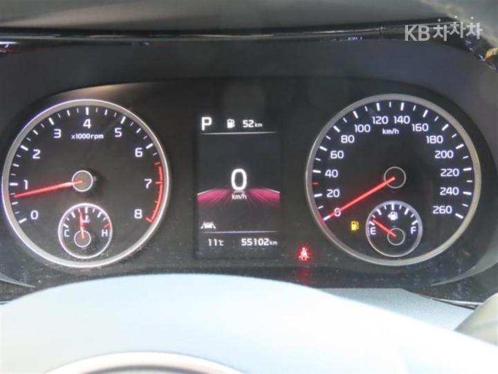 Kia K5 2.0 Gasoline Trendy 6
