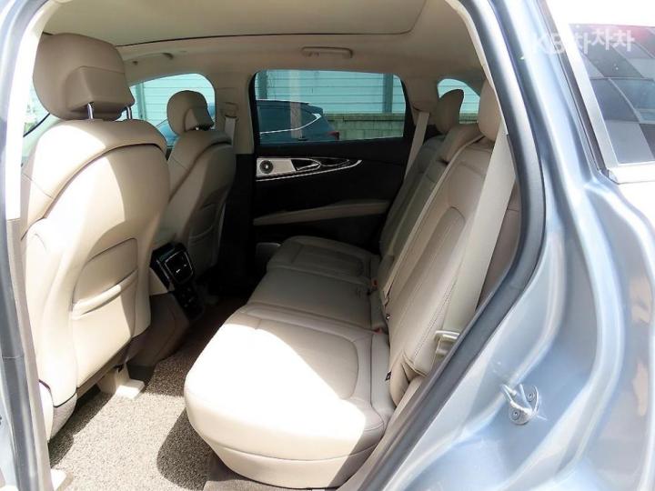 Lincoln Nautilus U540 2.7 Gasoline 202A 7