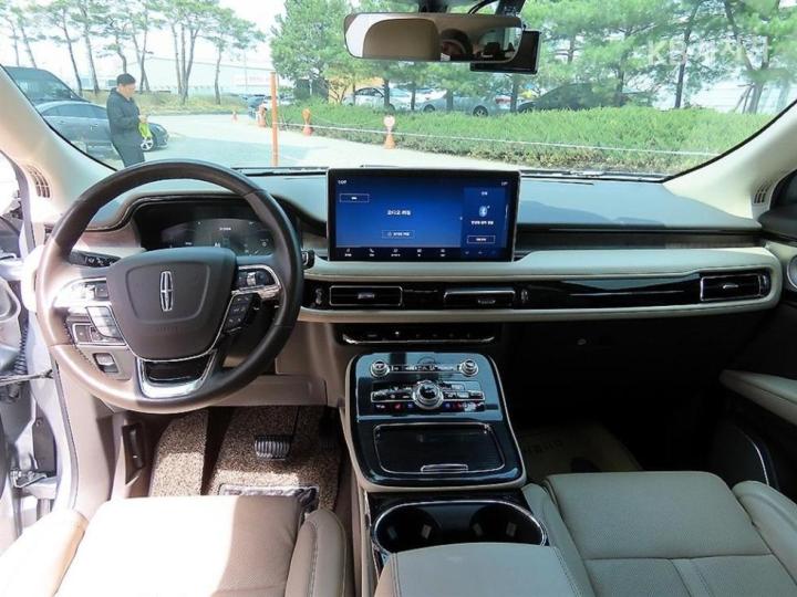 Lincoln Nautilus U540 2.7 Gasoline 202A 8