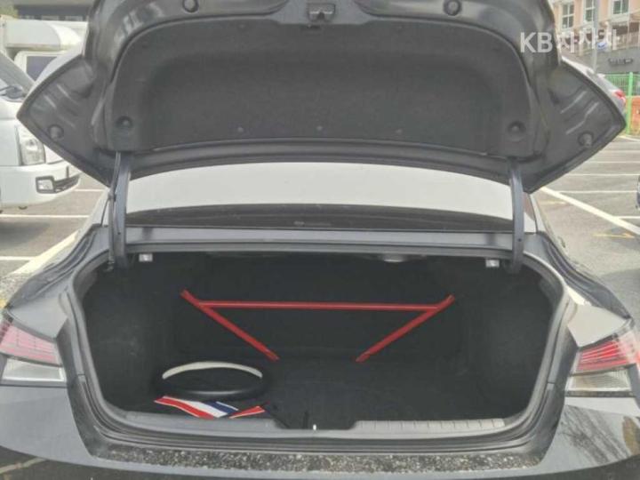 Hyundai Avante N CN7 2.0 T Base Type 6