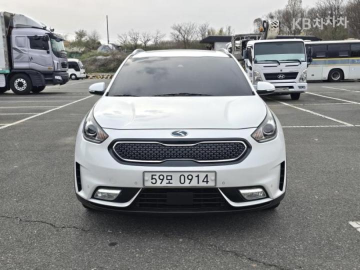 Kia Niro 1.6 Noblesse 3