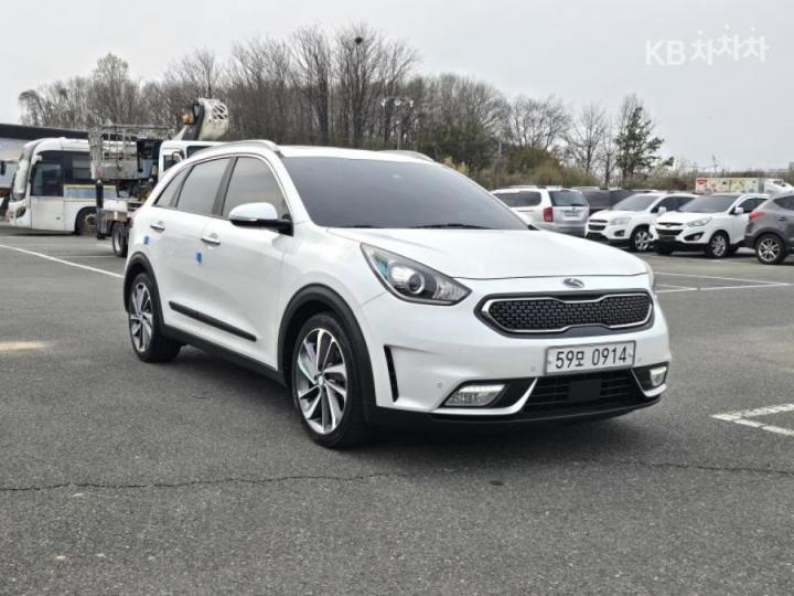 Kia Niro 1.6 Noblesse 4